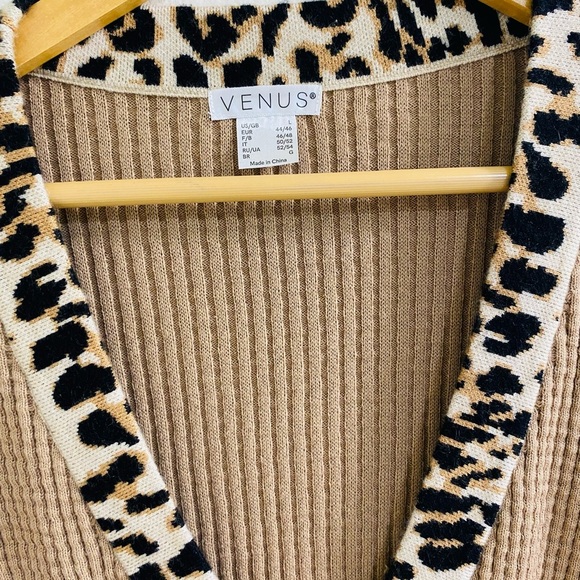 VENUS Tan Sweater with Leopard Print Trim Size Large - Picture 2 of 7